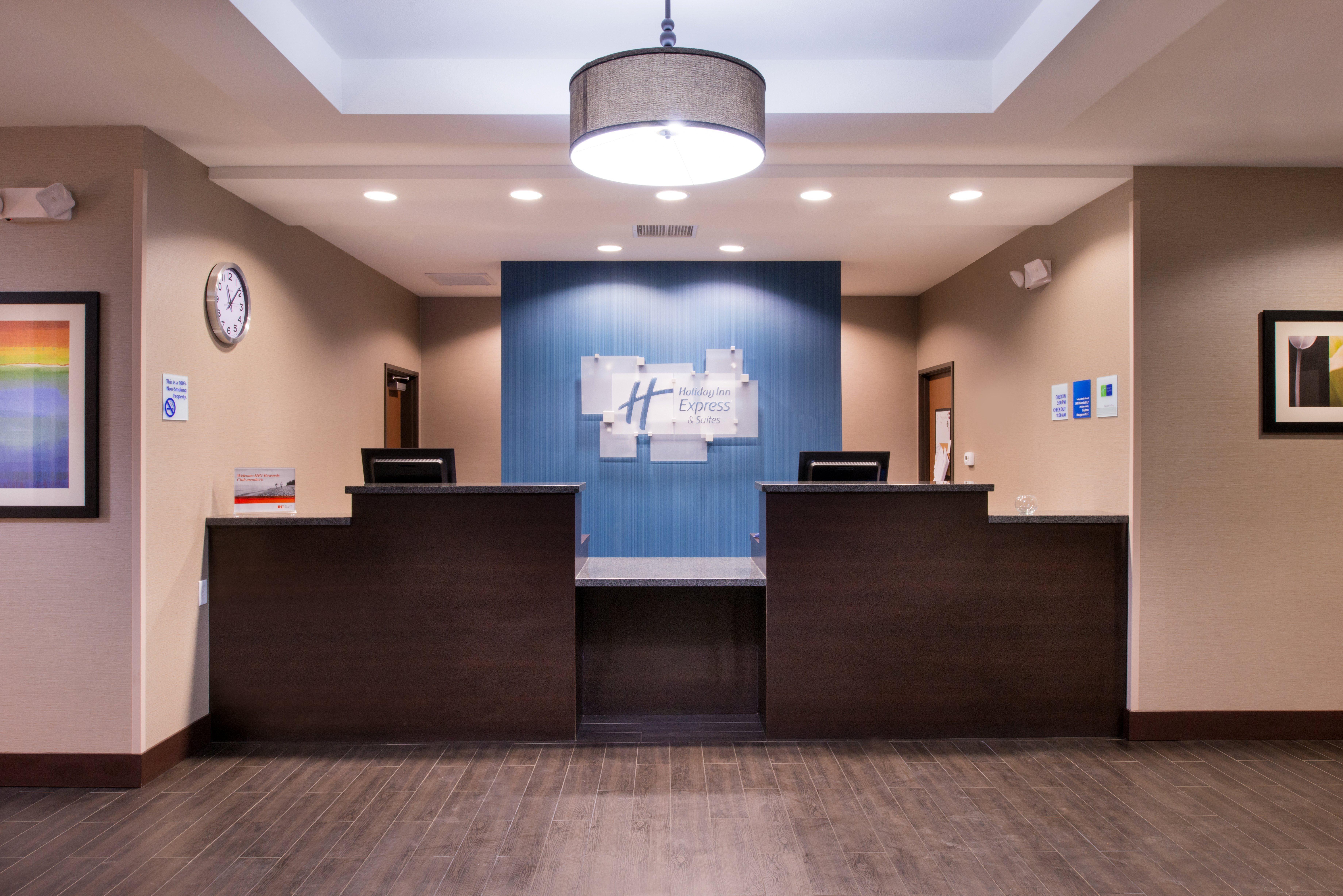 Holiday Inn Express & Suites Bakersfield Airport By Ihg Екстер'єр фото