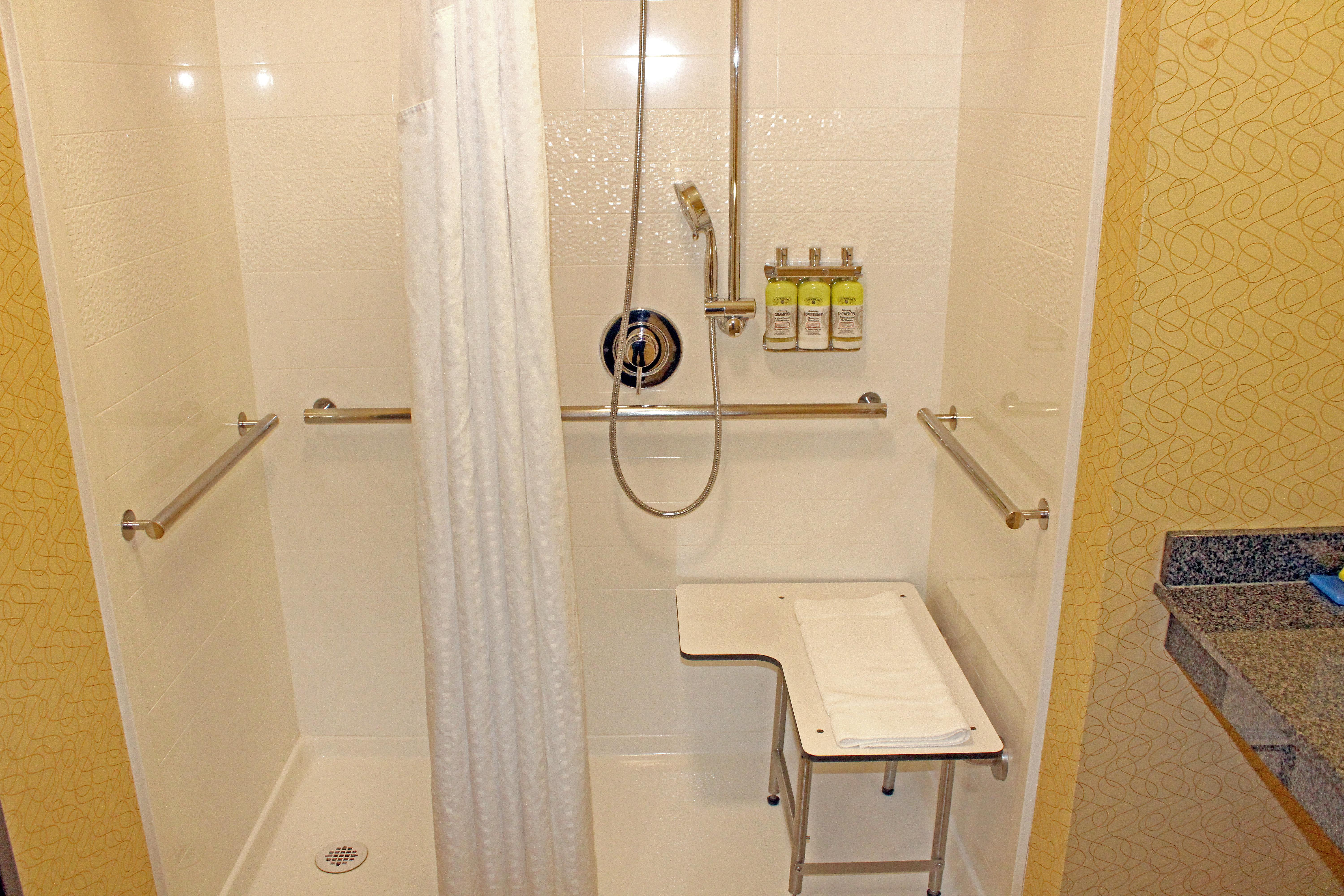 Holiday Inn Express & Suites Bakersfield Airport By Ihg Екстер'єр фото